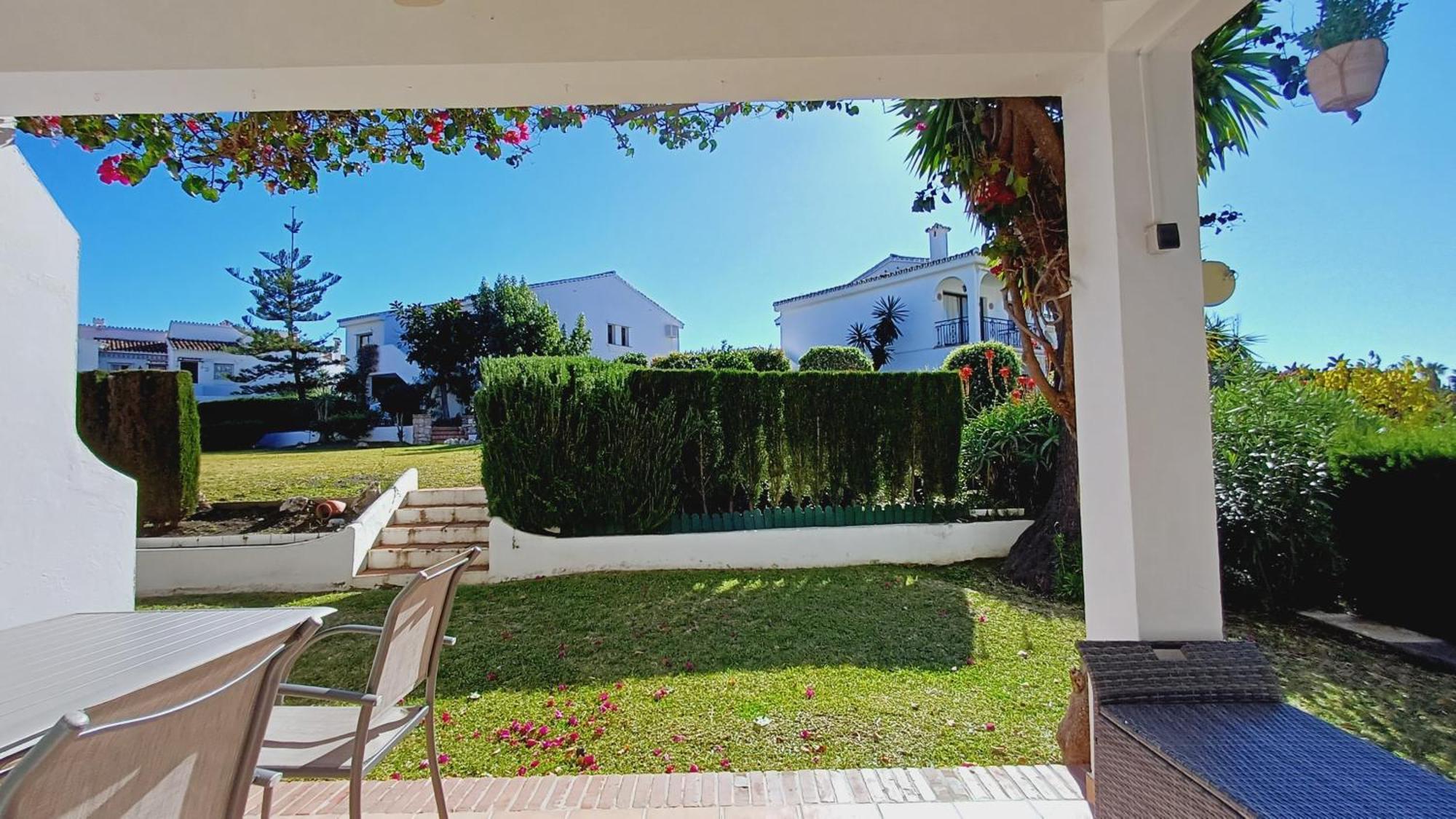 Le Joyau Andalou Apartment Estepona Exterior photo